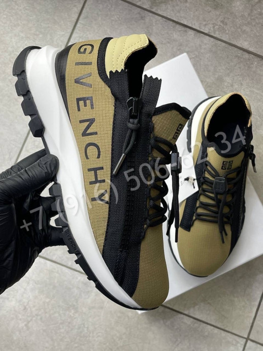 Кроссовки Givenchy 29200
