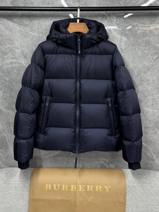 Пуховик Burberry 22967