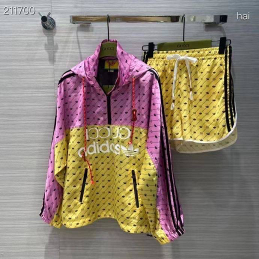 Костюм Gucci 12329