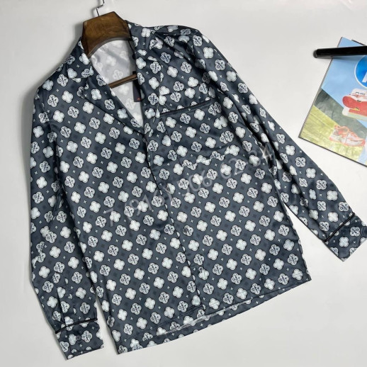 Костюм Louis Vuitton 14676