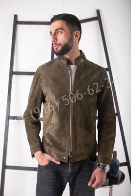 Замшевая куртка Tom Ford 17420