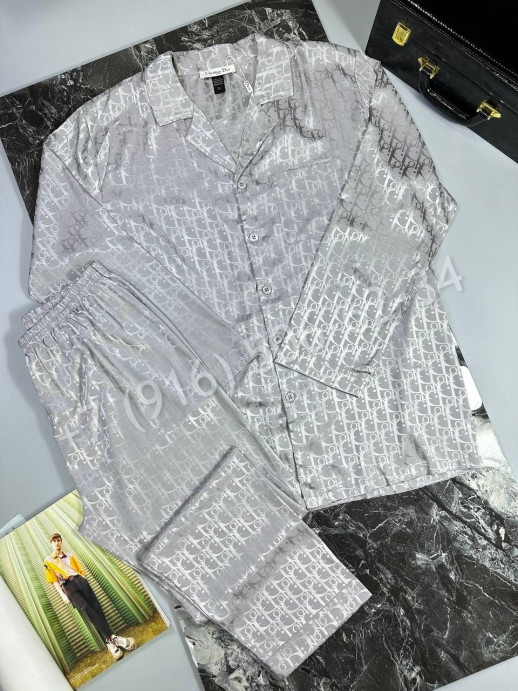 Прогулочный костюм Dior 18121