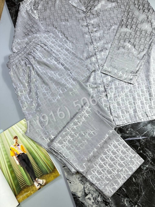 Прогулочный костюм Dior 18121