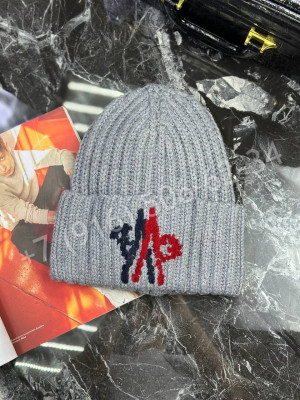 Шапка Moncler 24702