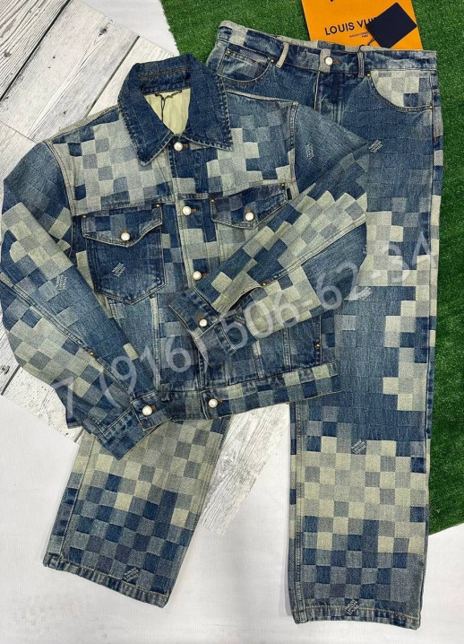 Костюм Louis Vuitton из джинсы 30202