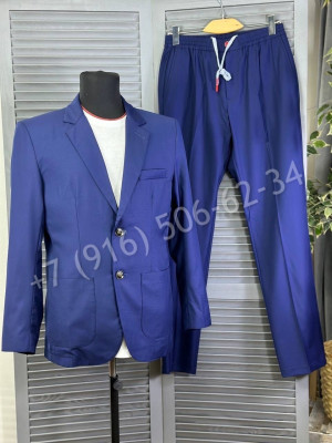 Прогулочный костюм KITON 19428