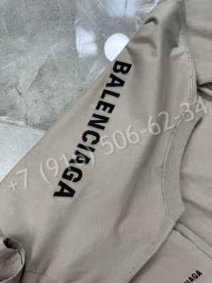 Костюм Balenciaga 31004