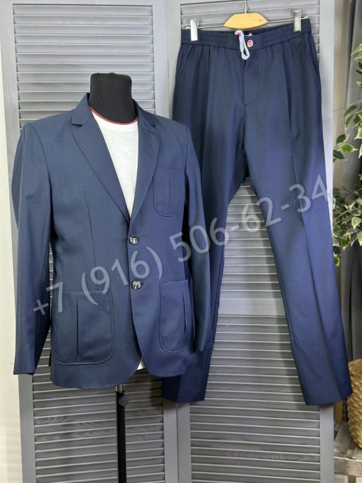 Прогулочный костюм KITON 19429