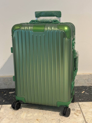 Чемодан Rimowa 50/35/24 34833