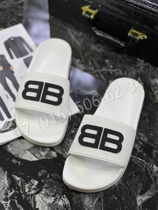 Тапочки Balenciaga 20530
