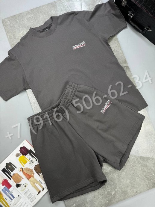 Костюм Balenciaga 31005