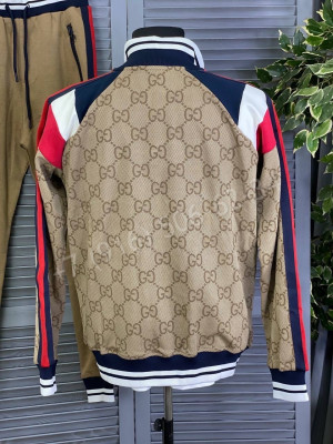 Спортивный костюм Gucci 13548