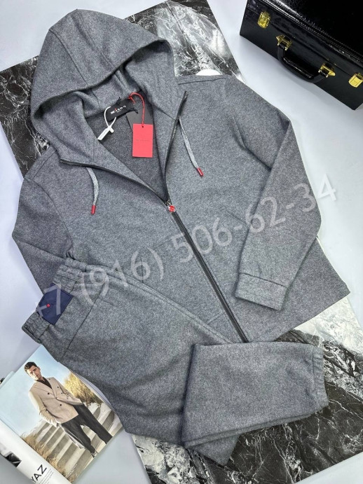 Прогулочный костюм KITON из 100% шерсти 24398