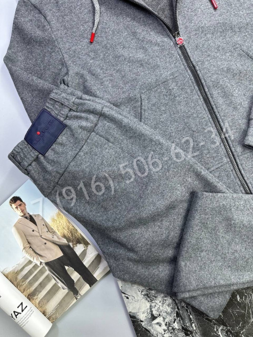 Прогулочный костюм KITON из 100% шерсти 24398