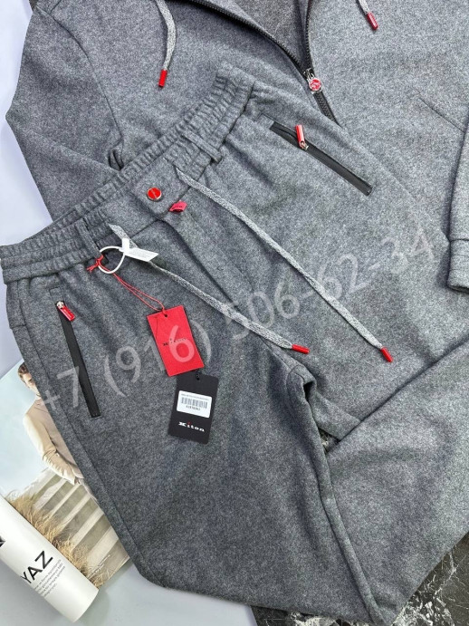 Прогулочный костюм KITON из 100% шерсти 24398