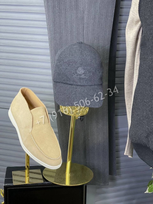 Кашемировая жилетка Loro Piana с мехом внутри 8261