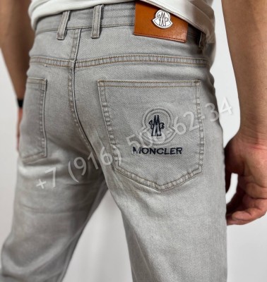 Джинсы Moncler 18821