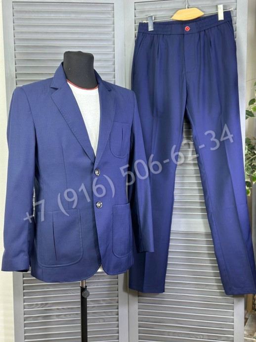 Прогулочный костюм KITON 19430