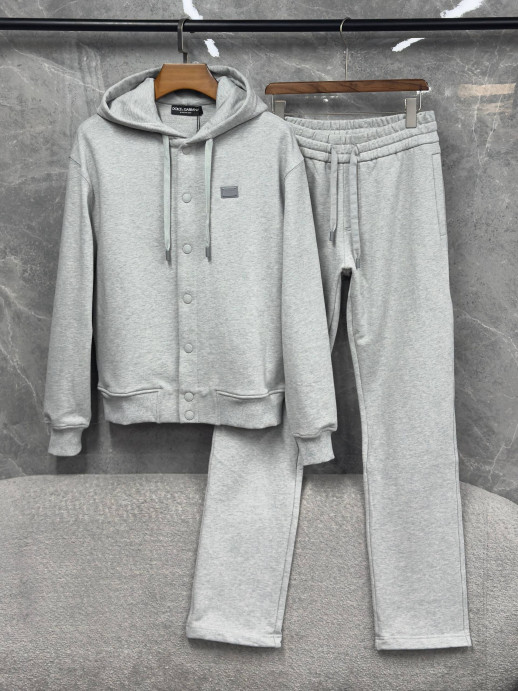 Костюм Dolce & Gabbana 27101 1