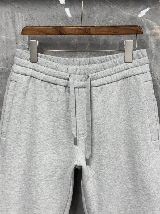 Костюм Dolce & Gabbana 27101 1