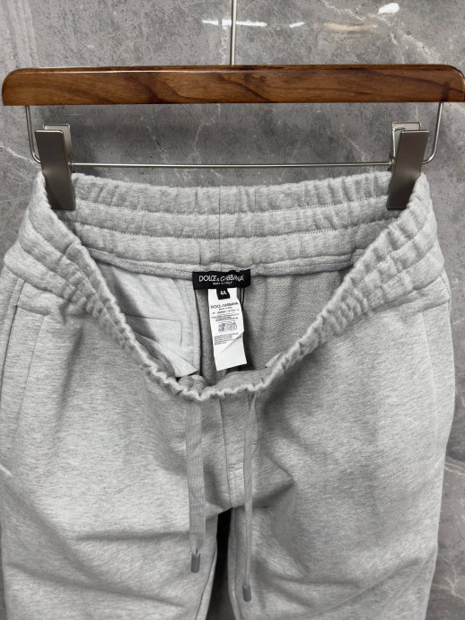 Костюм Dolce & Gabbana 27101 1