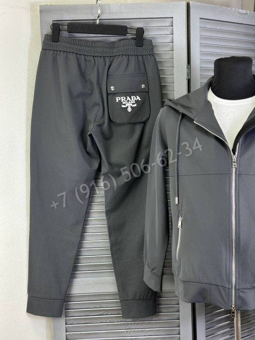 Спортивный костюм Prada 12836