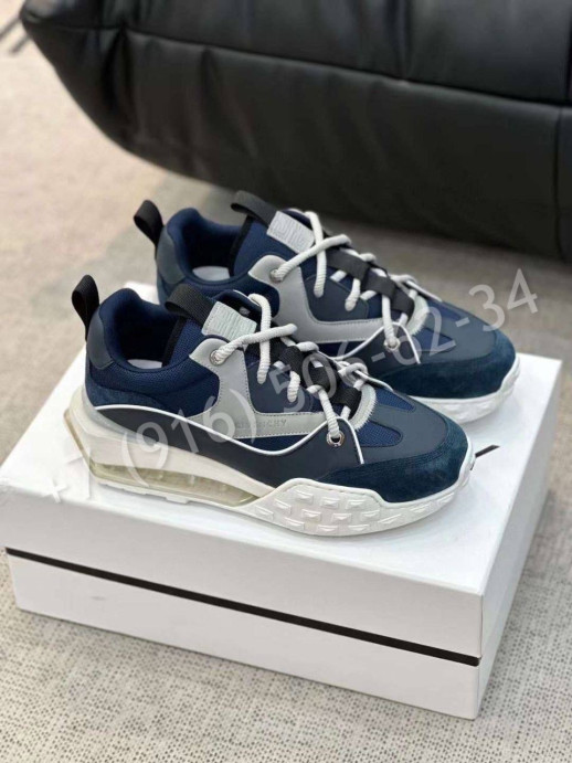 Кроссовки Givenchy 24700