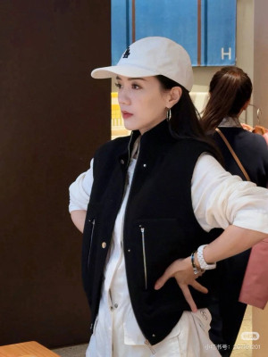 Жилет Hermes 10582 3