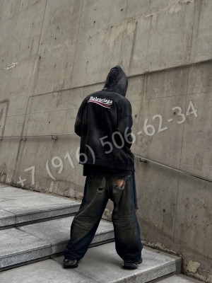 Толстовка Balenciaga 23244