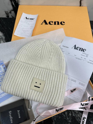 Шапка Acne 7505