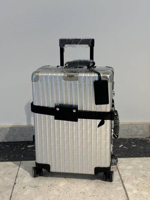 Чемодан Rimowa Fendi 50/37/20 34834 1