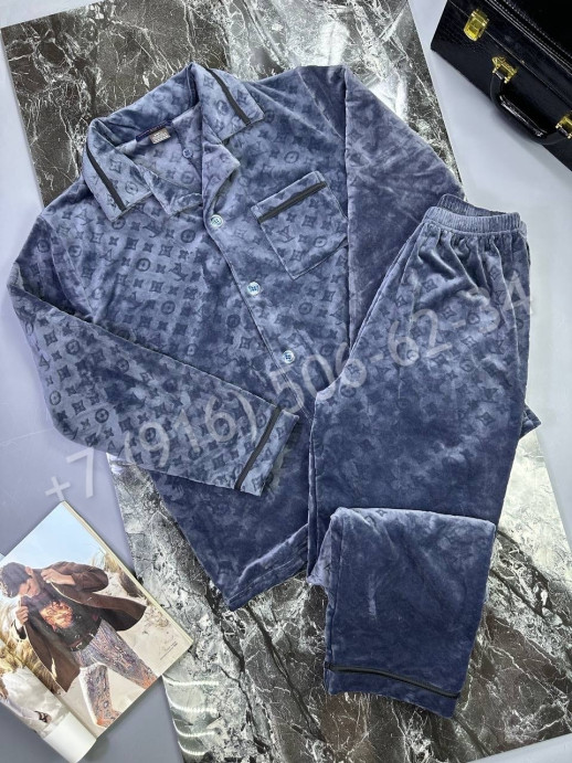 Костюм Louis Vuitton 22940