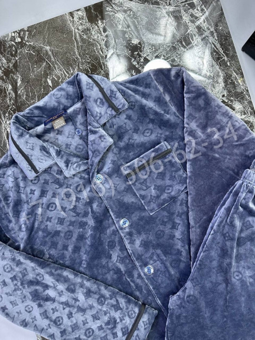 Костюм Louis Vuitton 22940