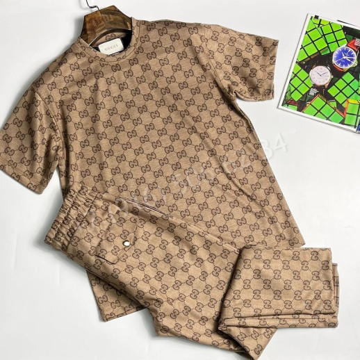 Спортивный костюм Gucci 13752