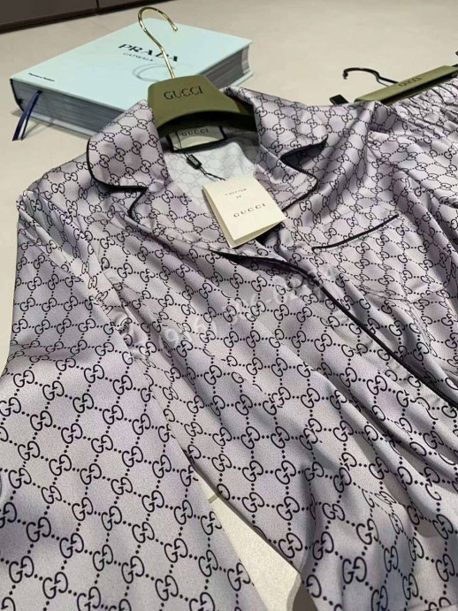 Костюм тройка Gucci 34810