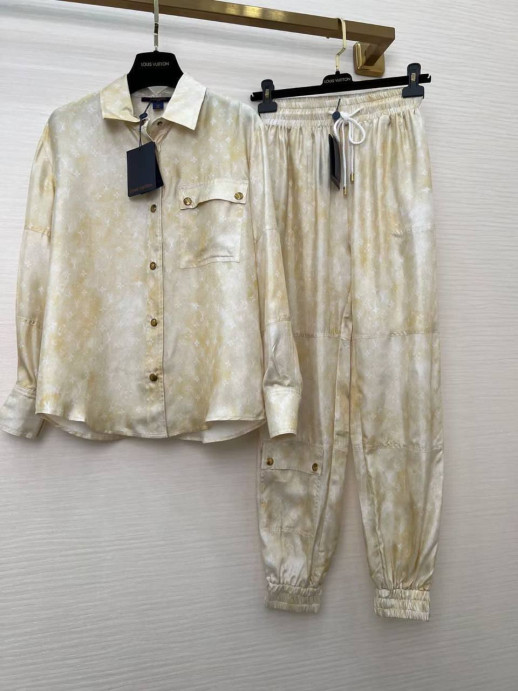 Костюм LV 19131