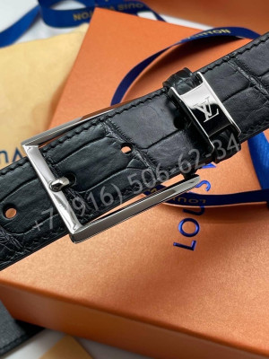Ремень из кожи крокодила Louis Vuitton 21279