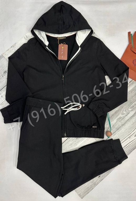 Прогулочный костюм Loro Piana 30109