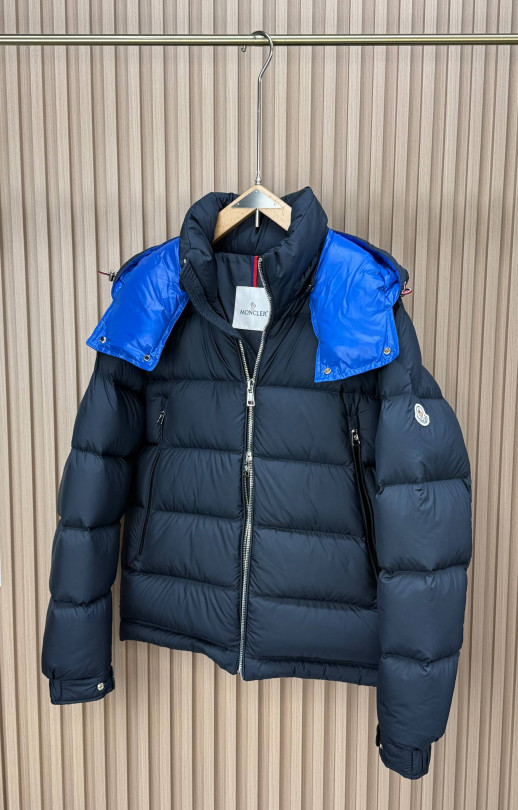 Пуховик Moncler 21101 2