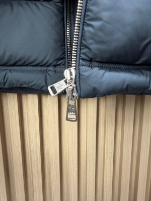 Пуховик Moncler 21101 2