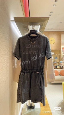 Платье Louis Vuitton 34414