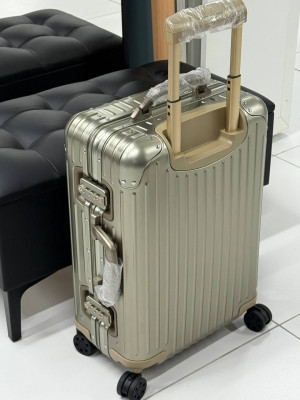 Чемодан RIMOWA 50/35/21 34832 5