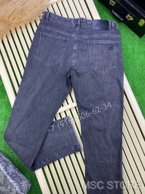 Джинсы Brioni 9488