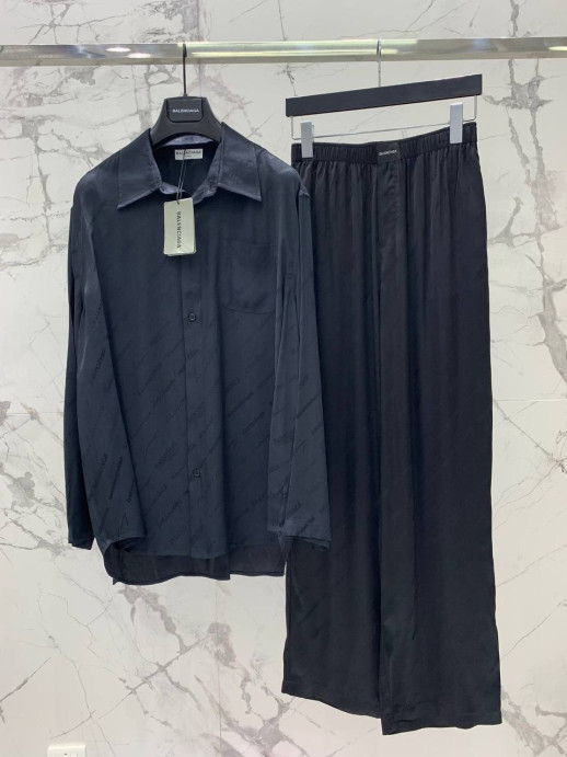 Костюм BALENCIAGA 21530