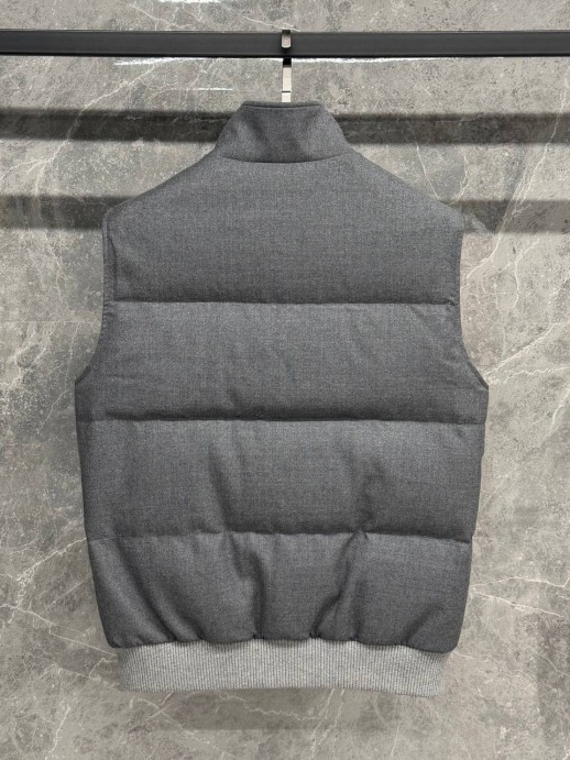Жилетка Brunello Cucinelli 30009 1