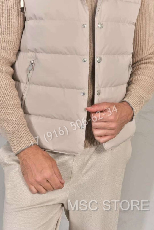 Жилетка Brunello Cucinelli 8677