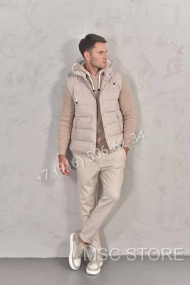 Жилетка Brunello Cucinelli 8677