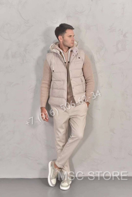 Жилетка Brunello Cucinelli 8677