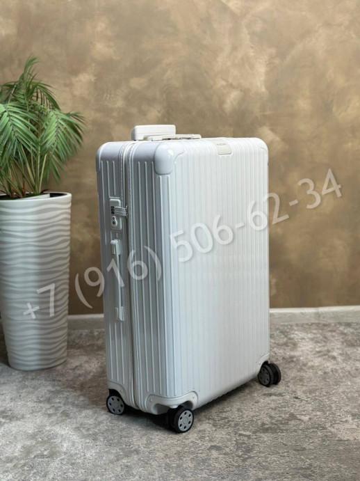 Дорожный чемодан Rimova 31548