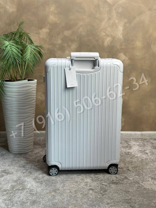 Дорожный чемодан Rimova 31548